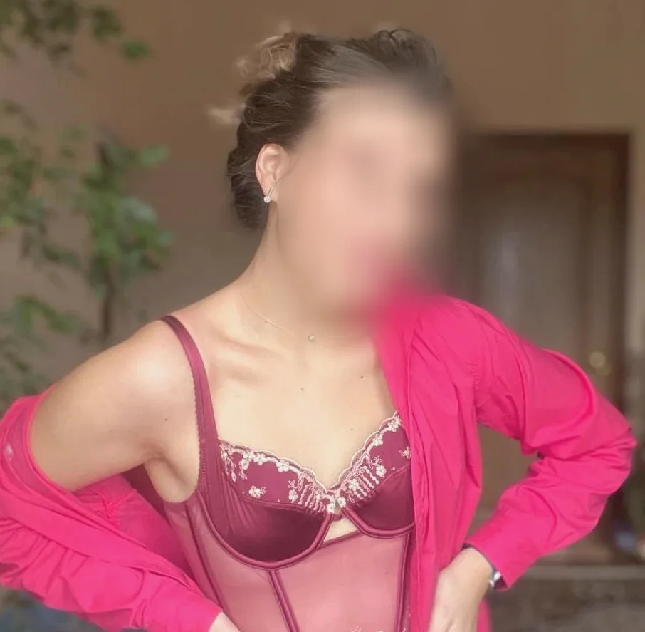 Deborah, 24 anni