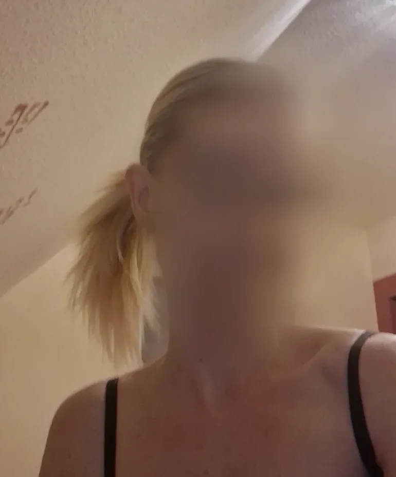 Nawal, 28 anni